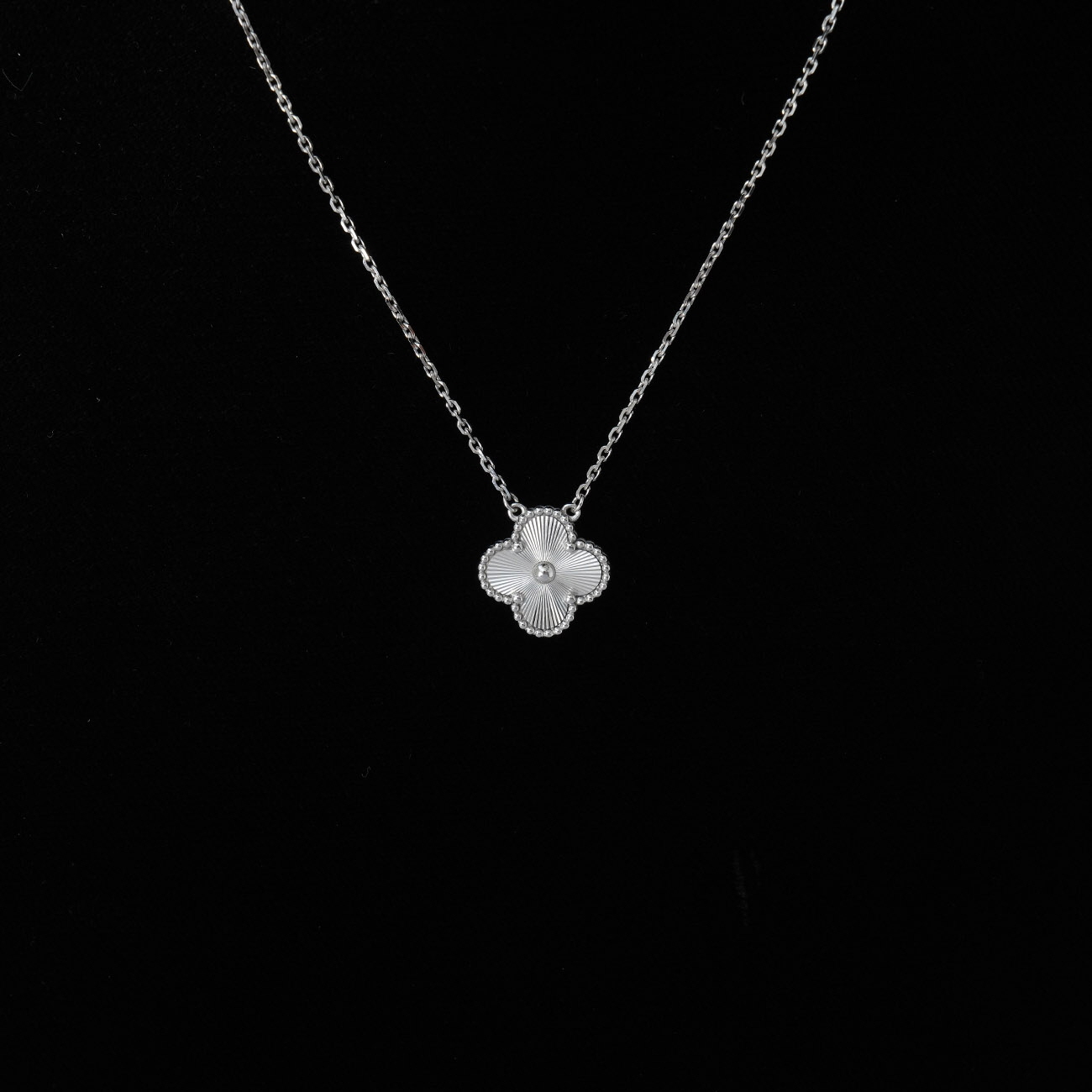 Van Cleef & Arpels(USED)반클리프앤아펠 빈티지 알함브라 네크리스